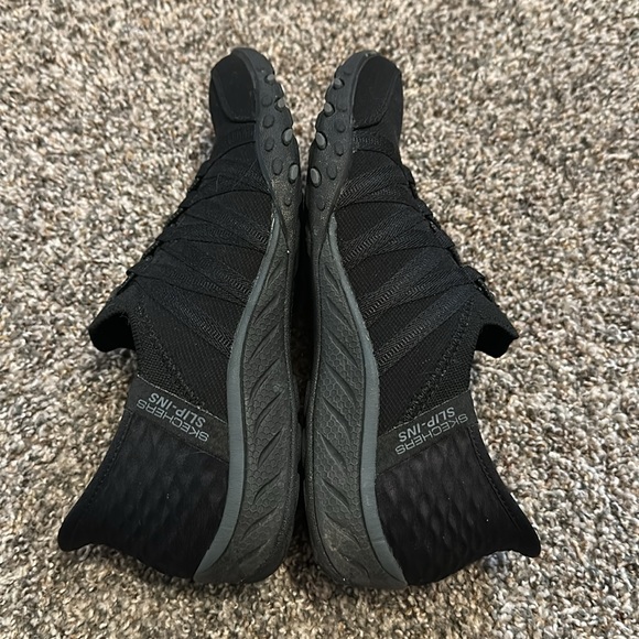 Skechers Breath Easy Roll Step Ins Slip On Shoes Women's 6.5 Black - Picture 3 of 6